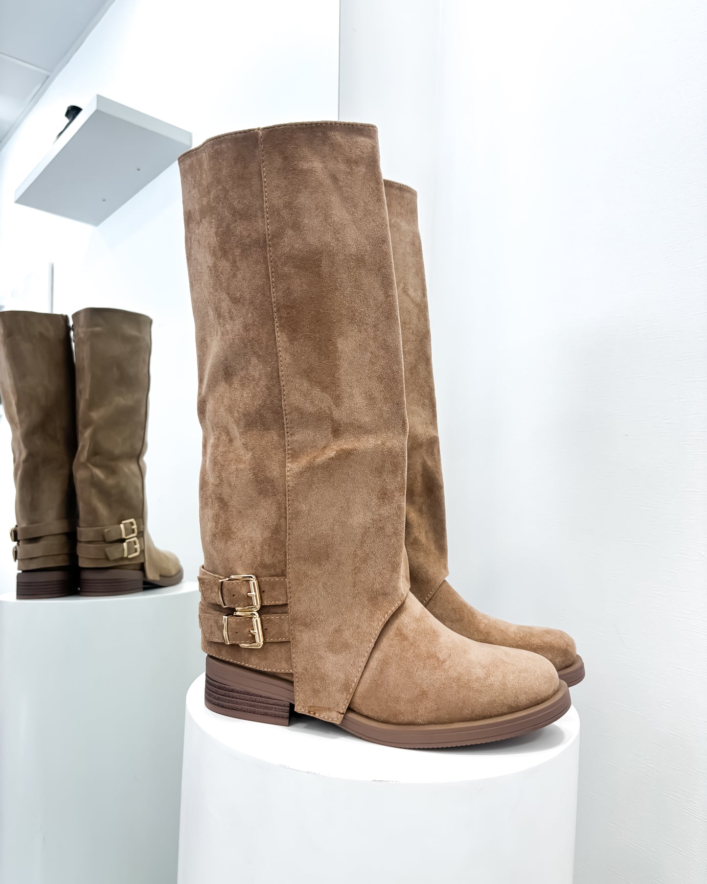 Country beige