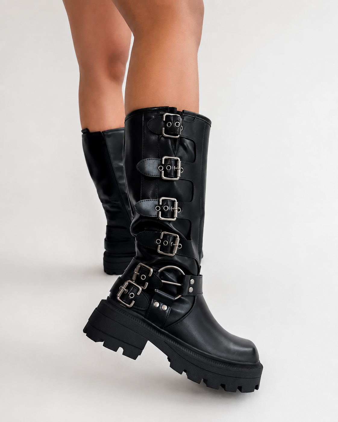 Biker boots