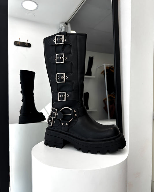 Biker boots